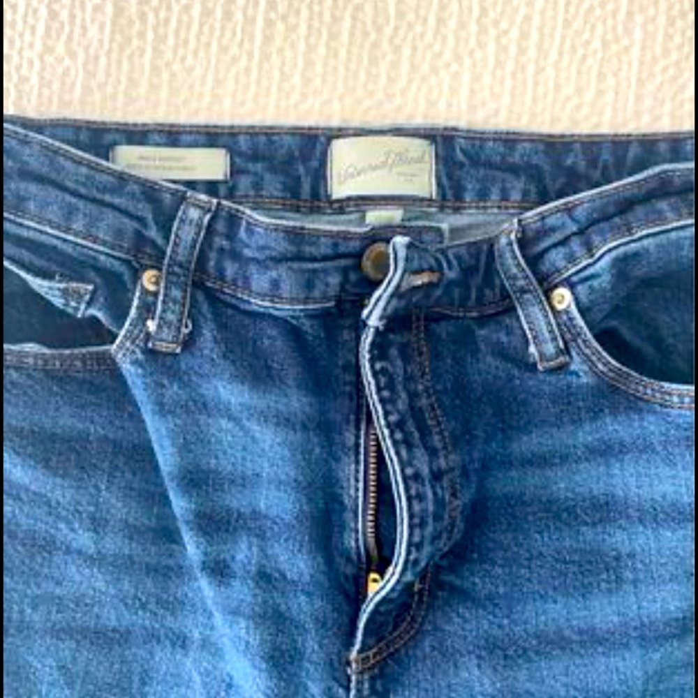 Universal thread wide leg jeans